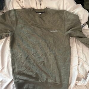 Columbia Men's Olive Green Sweater